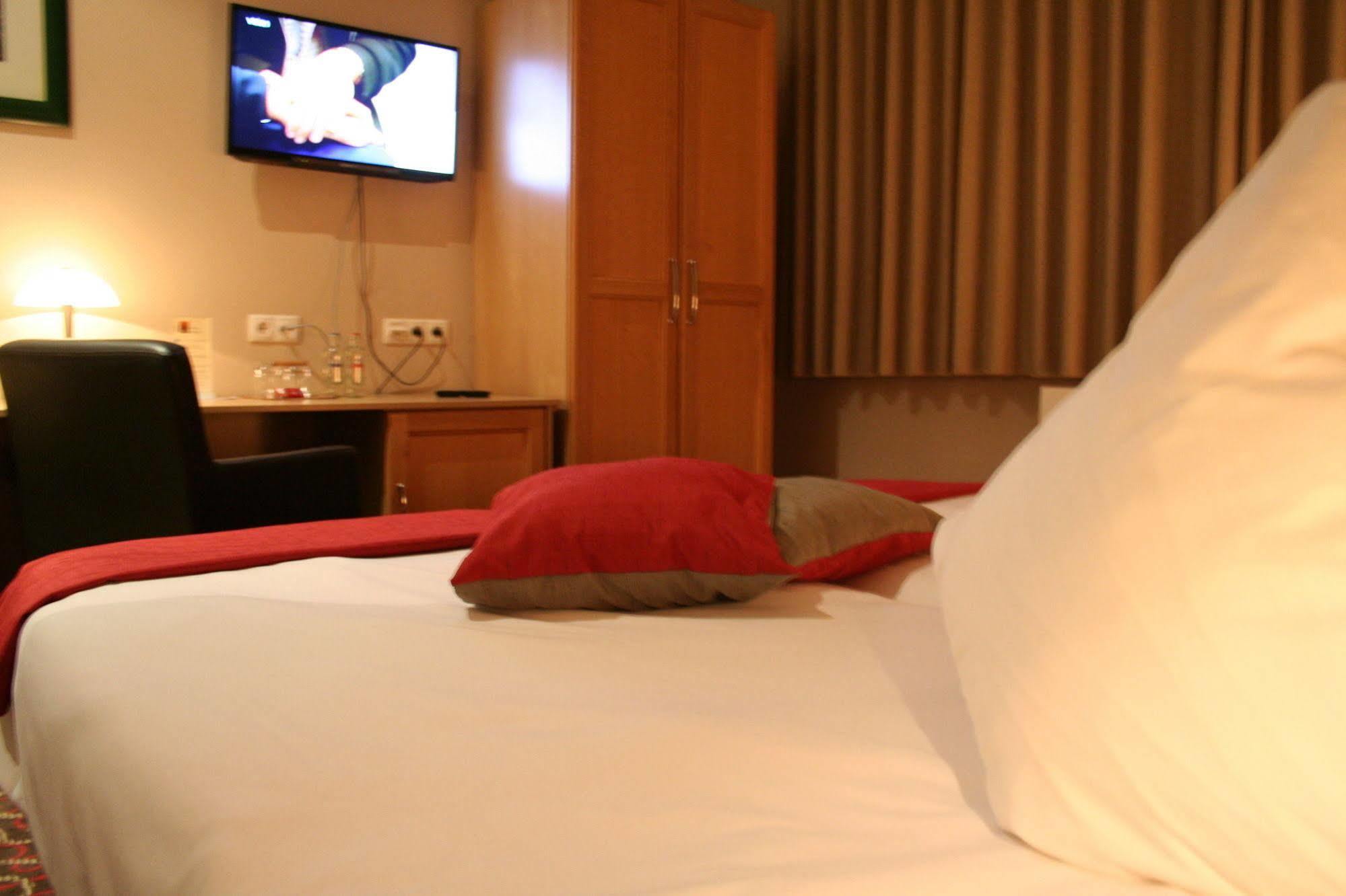 Hotel Ingredi Bree Kültér fotó